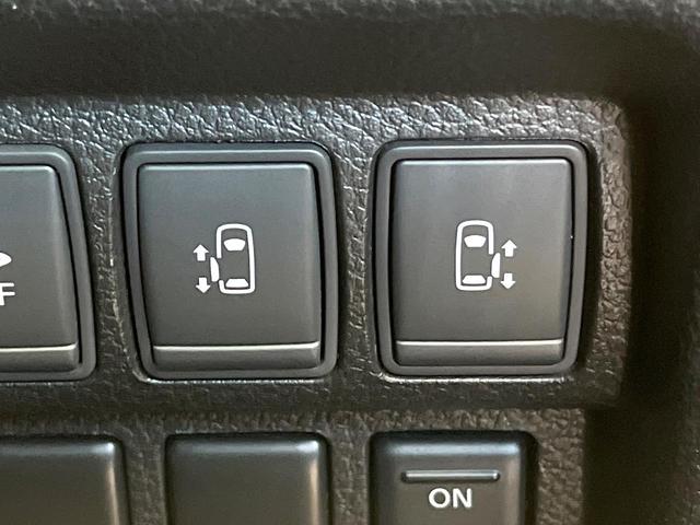 エルグランド 250ハイウェイスターS アーバンクロム 10型ディスプレイオーディオ バックカメラ クルーズコントロール 両側電動ドア リアオートエアコン 純正18インチアルミ デジタルインナーミラー LEDヘッド オートライト AC100V電源(6枚目)