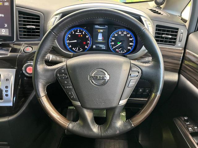 エルグランド 250ハイウェイスターS アーバンクロム 10型ディスプレイオーディオ バックカメラ クルーズコントロール 両側電動ドア リアオートエアコン 純正18インチアルミ デジタルインナーミラー LEDヘッド オートライト AC100V電源(12枚目)