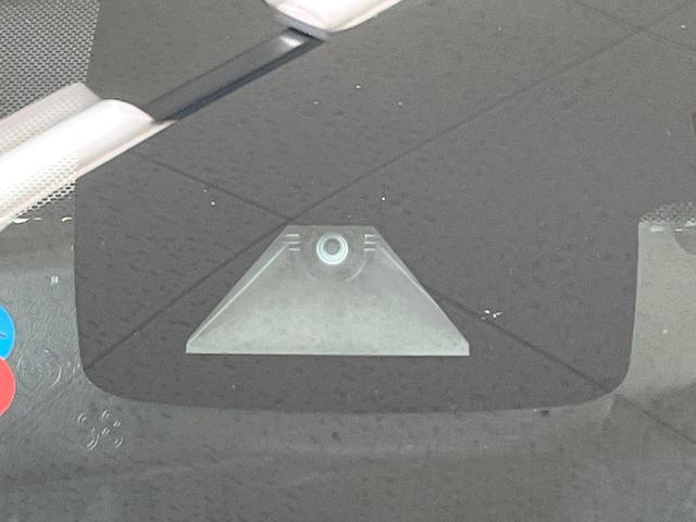 プリウス A セーフティセンス 純正9型ナビ バックカメラ レーダークルーズ 禁煙車 コーナーセンサー スマートキー LEDヘッド ビルトインETC 純正15インチアルミ オートハイビーム パークアシスト(3枚目)