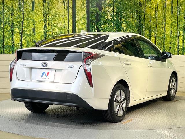 プリウス A セーフティセンス 純正9型ナビ バックカメラ レーダークルーズ 禁煙車 コーナーセンサー スマートキー LEDヘッド ビルトインETC 純正15インチアルミ オートハイビーム パークアシスト(17枚目)