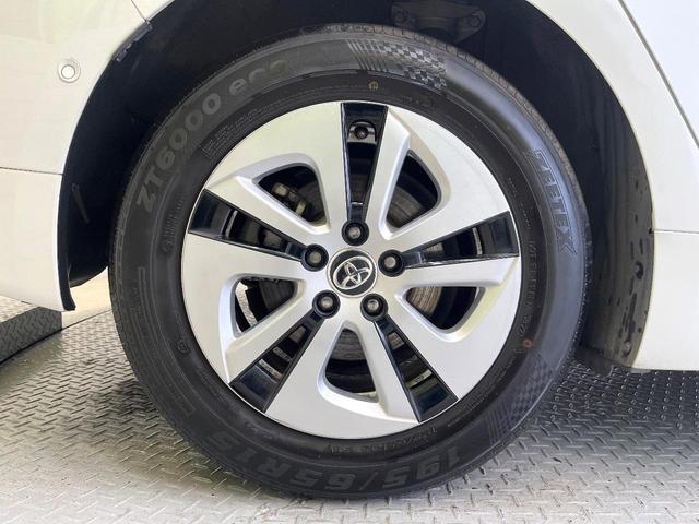 プリウス A セーフティセンス 純正9型ナビ バックカメラ レーダークルーズ 禁煙車 コーナーセンサー スマートキー LEDヘッド ビルトインETC 純正15インチアルミ オートハイビーム パークアシスト(26枚目)