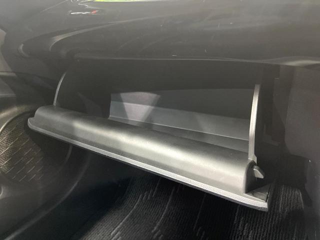 プリウス A セーフティセンス 純正9型ナビ バックカメラ レーダークルーズ 禁煙車 コーナーセンサー スマートキー LEDヘッド ビルトインETC 純正15インチアルミ オートハイビーム パークアシスト(63枚目)