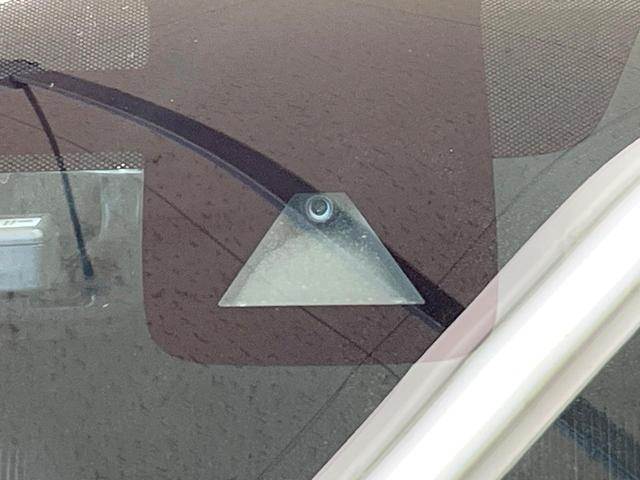 デイズ ハイウェイスター Gターボ ターボ エマージェンシーブレーキ 純正ナビ 全周囲カメラ クルーズコントロール HIDヘッド オートライト オートエアコン 純正15インチアルミ スマートキー ETC 電動格納ミラー Bluetoot(3枚目)