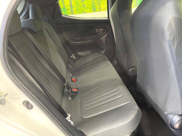 ヤリス ハイブリッドX セーフティセンス 純正ナビ バックカメラ レーダークルーズ AppleCarPlay AC100V電源 オートハイビーム オートエアコン 電動格納ミラー リモコンキー ETC(9枚目)