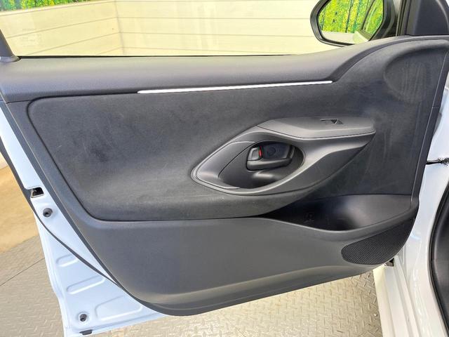 ヤリス ハイブリッドX セーフティセンス 純正ナビ バックカメラ レーダークルーズ AppleCarPlay AC100V電源 オートハイビーム オートエアコン 電動格納ミラー リモコンキー ETC(40枚目)