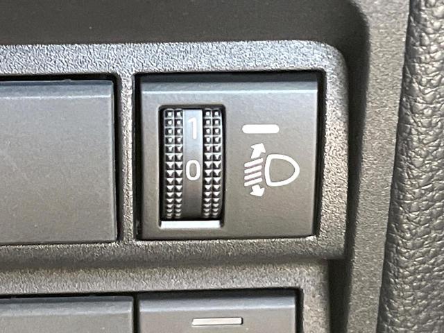 ヤリス ハイブリッドX セーフティセンス 純正ナビ バックカメラ レーダークルーズ AppleCarPlay AC100V電源 オートハイビーム オートエアコン 電動格納ミラー リモコンキー ETC(53枚目)