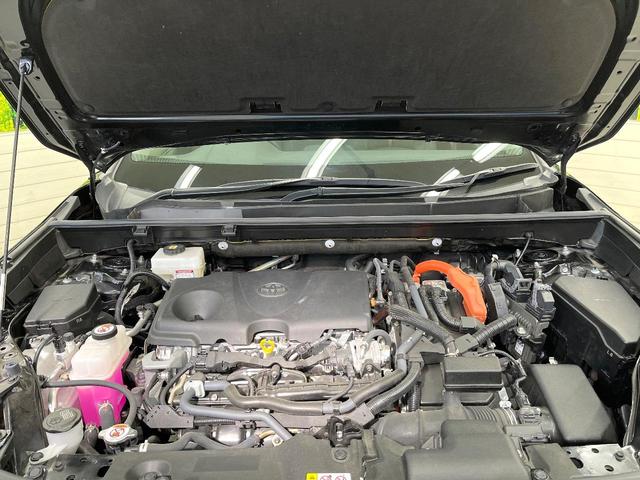 RAV4 ハイブリッドアドベンチャー 4WD バックカメラ 衝突被害軽減システム レーダークルーズ レザー調シート 前席シートエアコン パワーシート ドラレコ コーナーセンサー スマートキー LEDヘッド ETC2.0(18枚目)