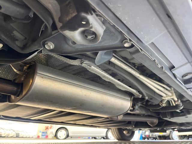 ヴォクシー ZS 煌III セーフティセンス 純正9型ナビ バックカメラ フリップダウンモニター 両側電動ドア ハーフレザー LEDヘッド 7人乗り クルコン ETC 禁煙車 純正16インチアルミ リアオートエアコン ドラレコ(27枚目)