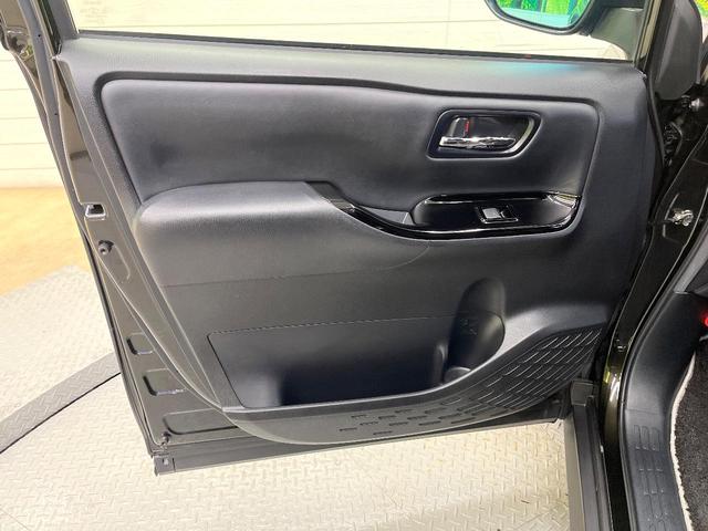 ヴォクシー ZS 煌III セーフティセンス 純正9型ナビ バックカメラ フリップダウンモニター 両側電動ドア ハーフレザー LEDヘッド 7人乗り クルコン ETC 禁煙車 純正16インチアルミ リアオートエアコン ドラレコ(43枚目)