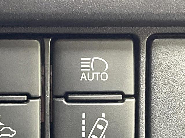 ヴォクシー ZS 煌III セーフティセンス 純正9型ナビ バックカメラ フリップダウンモニター 両側電動ドア ハーフレザー LEDヘッド 7人乗り クルコン ETC 禁煙車 純正16インチアルミ リアオートエアコン ドラレコ(66枚目)