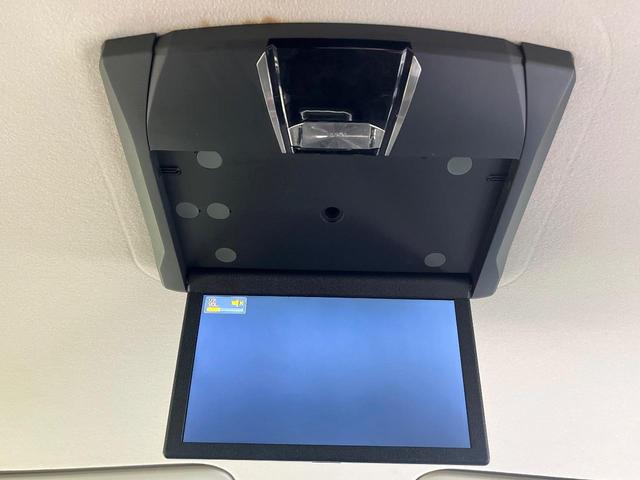 セレナ e-パワー ハイウェイスターV 後席モニター BIG-X11 全周囲カメラ プロパイロット デジタルインナーミラー 両側電動ドア シートヒーター 禁煙車 LEDヘッド オートライト オートエアコン 革巻きステアリング 車線逸脱警報(3枚目)