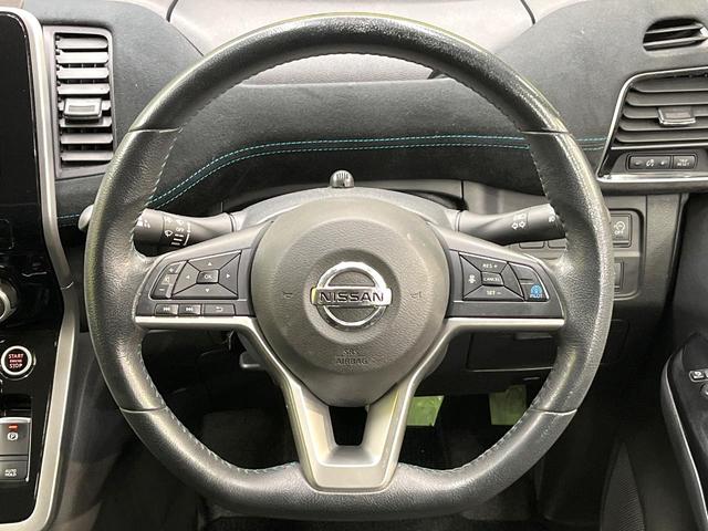 セレナ ライダー プロパイロットエディション エマージェンシーブレーキ 純正ナビ バックカメラ フルセグ プロパイロット 両側電動ドア リアオートエアコン LEDヘッド&フォグ オートライト ステアリングスイッチ 電動パーキングブレーキ(12枚目)