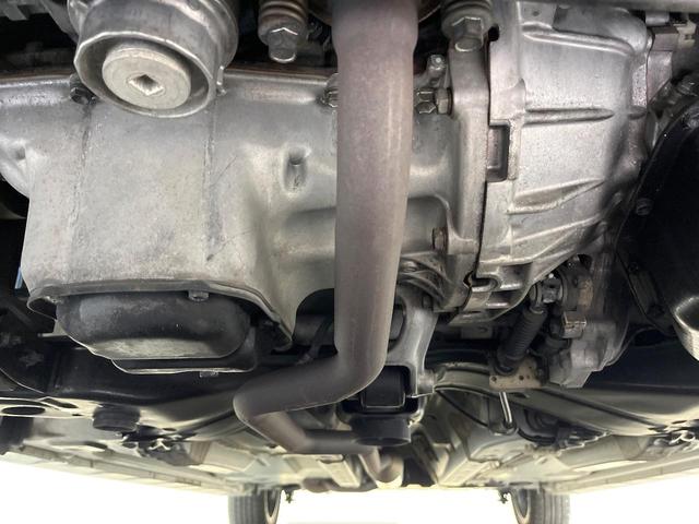 bB Z 煌-G SDナビ バックカメラ 禁煙車 ハーフレザーシート ドラレコ HIDヘッド ETC 純正15インチアルミ オートエアコン Bluetooth CD DVD再生 地デジ(20枚目)