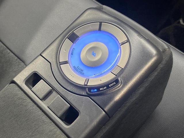 bB Z 煌-G SDナビ バックカメラ 禁煙車 ハーフレザーシート ドラレコ HIDヘッド ETC 純正15インチアルミ オートエアコン Bluetooth CD DVD再生 地デジ(54枚目)