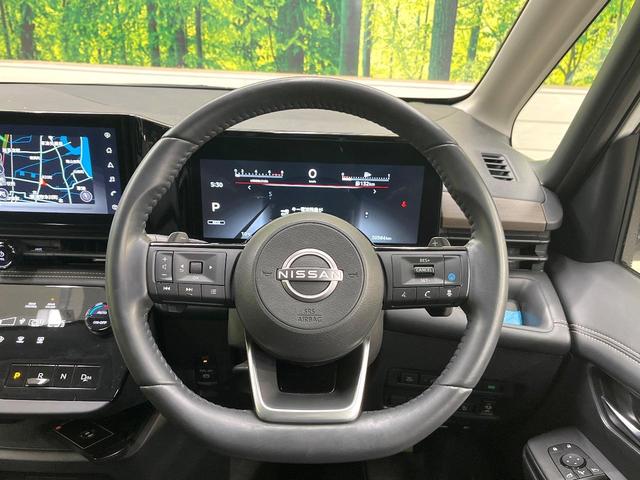 セレナ ハイウェイスターV フリップダウンモニター 純正12.3型ナビ 全周囲カメラ デジタルインナーミラー ワイヤレス充電 防水シート プロパイロット ハンズフリー機能付両側電動ドア リアオートエアコン LEDヘッド&フォグ(12枚目)