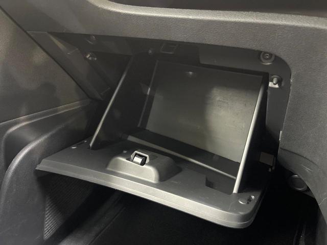 セレナ ハイウェイスターV フリップダウンモニター 純正12.3型ナビ 全周囲カメラ デジタルインナーミラー ワイヤレス充電 防水シート プロパイロット ハンズフリー機能付両側電動ドア リアオートエアコン LEDヘッド&フォグ(66枚目)