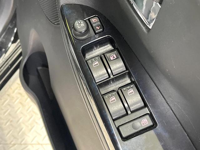 タント カスタムＸ　トップエディションリミテッドＳＡＩＩＩ　スマートアシストＩＩＩ　純正８型ナビ　全周囲カメラ　シートヒーター　両側電動ドア　ハーフレザーシート　ＬＥＤヘッド　禁煙車　純正１４インチアルミ　ドラレコ　ＥＴＣ　スマートキー　ロールサンシェード（48枚目）