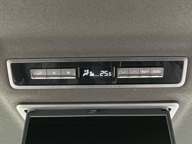 ヴォクシー ハイブリッドＳ－Ｚ　フリップダウンモニター　ドライビングサポートパッケージ　純正１０．５型ナビ　バックカメラ　ブラインドスポットモニター　３眼ＬＥＤヘッド　両側電動ドア　リアオートエアコン　シートヒーター　スマートキー（54枚目）