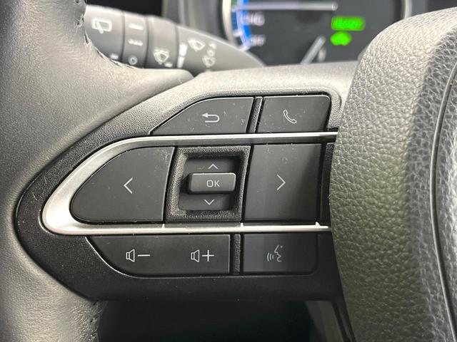 ヴォクシー ハイブリッドＳ－Ｇ　両側電動ドア　バックカメラ　衝突被害軽減システム　レーダークルーズ　禁煙車　ドラレコ　コーナーセンサー　スマートキー　ＬＥＤヘッド　ビルトインＥＴＣ　純正１６インチアルミ　オートハイビーム（25枚目）