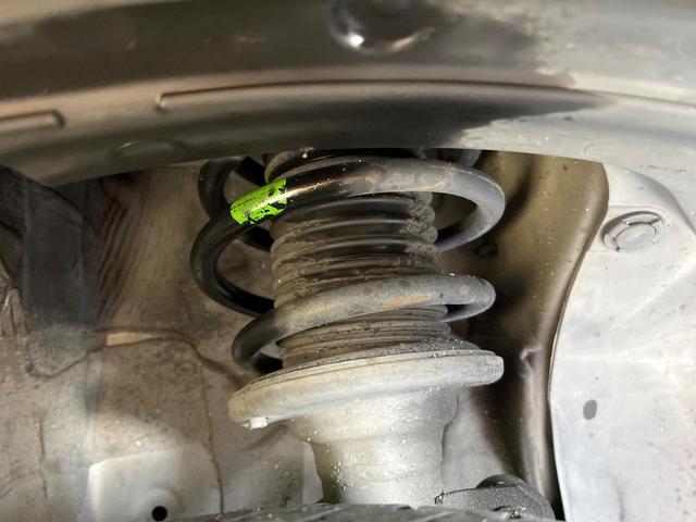 ソリオバンディット ハイブリッドＭＶ　フリップダウンモニター　デュアルカメラブレーキサポート　純正ナビ　バックカメラ　フルセグ　両側電動ドア　シートヒーター　純正１５インチアルミ　ＬＥＤヘッド　オートライト　オートエアコン　スマートキー（20枚目）