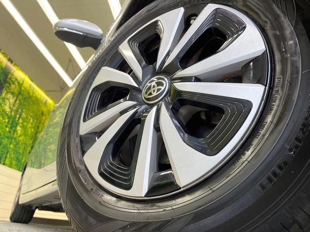 プリウスＰＨＶ Ｓ　ＳＤナビ　バックカメラ　１００Ｖ電源　衝突被害軽減システム　禁煙車　ドラレコ　コーナーセンサー　スマートキー　ＬＥＤヘッド　ビルトインＥＴＣ　オートハイビーム　車線逸脱警報　オートライト（13枚目）