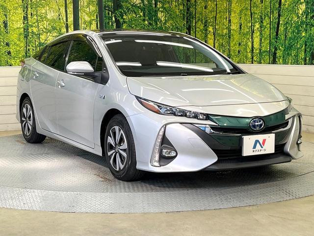 プリウスＰＨＶ Ｓ　ＳＤナビ　バックカメラ　１００Ｖ電源　衝突被害軽減システム　禁煙車　ドラレコ　コーナーセンサー　スマートキー　ＬＥＤヘッド　ビルトインＥＴＣ　オートハイビーム　車線逸脱警報　オートライト（16枚目）