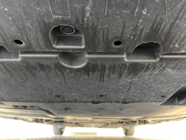 プリウスＰＨＶ Ｓ　ＳＤナビ　バックカメラ　１００Ｖ電源　衝突被害軽減システム　禁煙車　ドラレコ　コーナーセンサー　スマートキー　ＬＥＤヘッド　ビルトインＥＴＣ　オートハイビーム　車線逸脱警報　オートライト（19枚目）