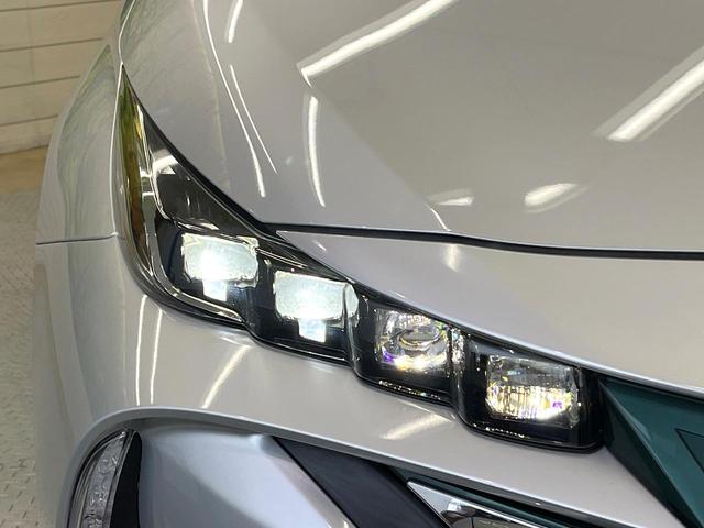 プリウスＰＨＶ Ｓ　ＳＤナビ　バックカメラ　１００Ｖ電源　衝突被害軽減システム　禁煙車　ドラレコ　コーナーセンサー　スマートキー　ＬＥＤヘッド　ビルトインＥＴＣ　オートハイビーム　車線逸脱警報　オートライト（32枚目）