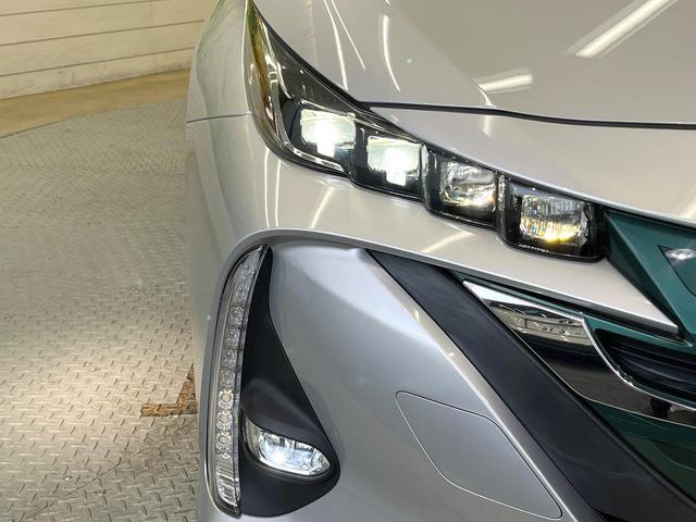 プリウスＰＨＶ Ｓ　ＳＤナビ　バックカメラ　１００Ｖ電源　衝突被害軽減システム　禁煙車　ドラレコ　コーナーセンサー　スマートキー　ＬＥＤヘッド　ビルトインＥＴＣ　オートハイビーム　車線逸脱警報　オートライト（34枚目）