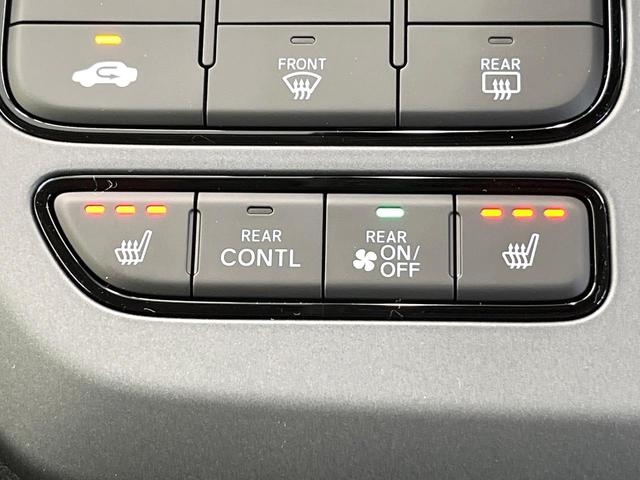 フリード エアー　ＥＸ　登録済未使用車　ホンダセンシング　アダプティブクルーズ　ブラインドスポットモニター　両側電動ドア　シートヒーター　ＬＥＤヘッド　オートハイビーム　オートエアコン　純正１５インチアルミ　スマートキー（5枚目）