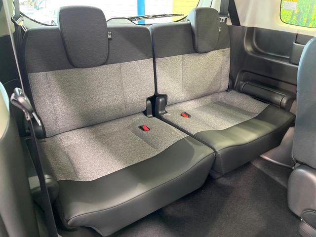 フリード エアー　ＥＸ　登録済未使用車　ホンダセンシング　アダプティブクルーズ　ブラインドスポットモニター　両側電動ドア　シートヒーター　ＬＥＤヘッド　オートハイビーム　オートエアコン　純正１５インチアルミ　スマートキー（10枚目）