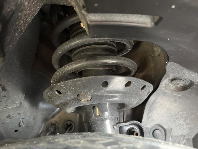 フリードハイブリッド ハイブリッド・Ｇホンダセンシング　純正ナビ　バックカメラ　フルセグ　アダプティブクルーズ　両側電動ドア　シートヒーター　ＬＥＤヘッド　純正１５インチアルミ　ハーフレザー　オートライト　オートエアコン　スマートキー　ＥＴＣ（20枚目）