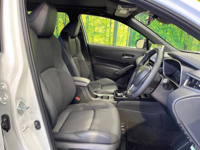 カローラクロス ハイブリッド　Ｚ　パノラマルーフ　純正１０．５型ナビ　バックカメラ　ブラインドスポットモニター　電動リアゲート　シートエアコン　パワーシート　セーフティセンス　ＬＥＤヘッド＆フォグ　オートエアコン　純正１８インチアルミ（8枚目）