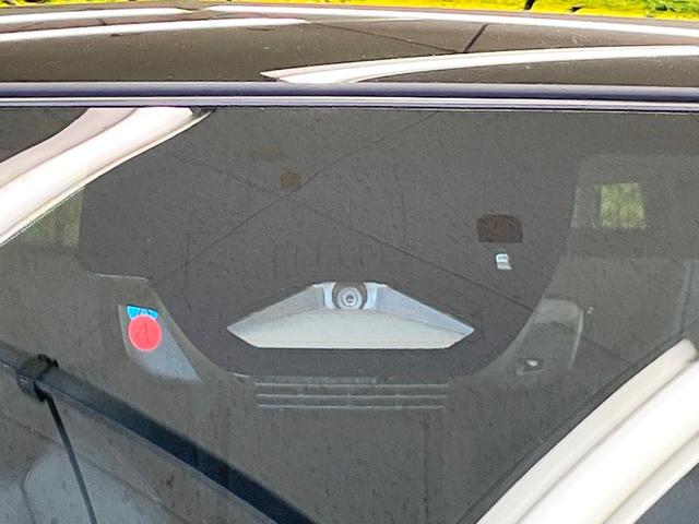 カローラクロス ハイブリッド　Ｚ　パノラマルーフ　純正１０．５型ナビ　バックカメラ　ブラインドスポットモニター　電動リアゲート　シートエアコン　パワーシート　セーフティセンス　ＬＥＤヘッド＆フォグ　オートエアコン　純正１８インチアルミ（45枚目）