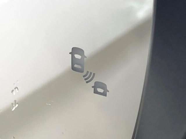 セレナ ｅ－パワー　ハイウェイスターＶ　エマージェンシーブレーキ　寒冷地仕様　プロパイロット　純正１０型ナビ　全周囲カメラ　デジタルインナーミラー　ブラインドスポットモニター　シートヒーター　両側電動ドア　リアオートエアコン　禁煙車（6枚目）