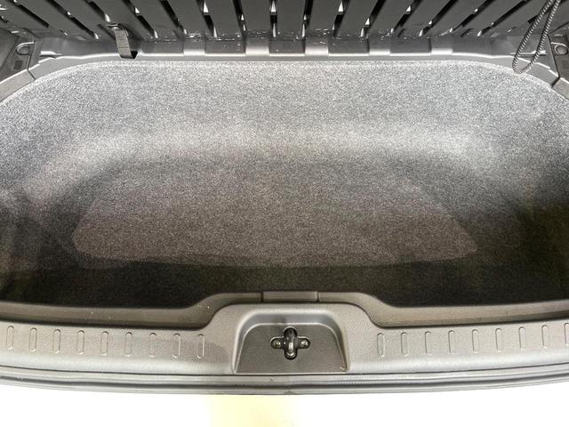 セレナ ｅ－パワー　ハイウェイスターＶ　エマージェンシーブレーキ　寒冷地仕様　プロパイロット　純正１０型ナビ　全周囲カメラ　デジタルインナーミラー　ブラインドスポットモニター　シートヒーター　両側電動ドア　リアオートエアコン　禁煙車（49枚目）