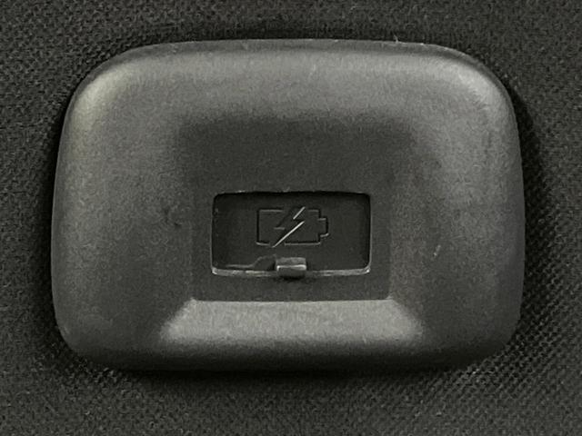 セレナ ｅ－パワー　ハイウェイスターＶ　後席モニター　純正１０インチナビ　プロパイロット　両側電動ドア　全周囲カメラ　デジタルインナーミラー　ＬＥＤヘッド　オートライト　オートエアコン　ＥＴＣ　ドラレコ　スマートキー　純正１５インチアルミ（35枚目）