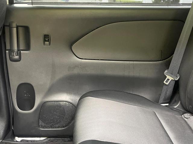 セレナ ｅ－パワー　ハイウェイスターＶ　後席モニター　純正１０インチナビ　プロパイロット　両側電動ドア　全周囲カメラ　デジタルインナーミラー　ＬＥＤヘッド　オートライト　オートエアコン　ＥＴＣ　ドラレコ　スマートキー　純正１５インチアルミ（54枚目）