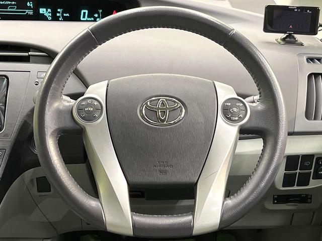 プリウス Ｓ　ＬＥＤエディション　純正ナビ　バックカメラ　ＬＥｄヘッド　オートライト　オートエアコン　禁煙車　ＥＴＣ　ドラレコ　スマートキー　純正革巻きステアリング　Ｂｌｕｅｔｏｏｔｈ再生　電動格納ミラー　ヘッドライトウォッシャー（11枚目）