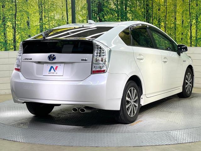 プリウス Ｓ　ＬＥＤエディション　純正ナビ　バックカメラ　ＬＥｄヘッド　オートライト　オートエアコン　禁煙車　ＥＴＣ　ドラレコ　スマートキー　純正革巻きステアリング　Ｂｌｕｅｔｏｏｔｈ再生　電動格納ミラー　ヘッドライトウォッシャー（17枚目）