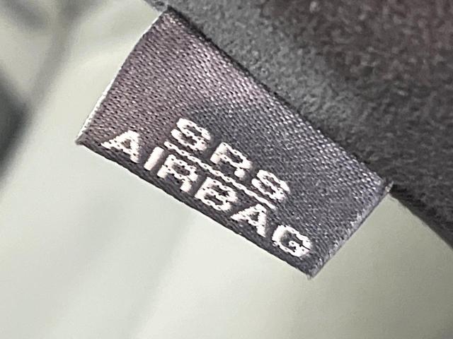 プリウス Ｓ　ＬＥＤエディション　純正ナビ　バックカメラ　ＬＥｄヘッド　オートライト　オートエアコン　禁煙車　ＥＴＣ　ドラレコ　スマートキー　純正革巻きステアリング　Ｂｌｕｅｔｏｏｔｈ再生　電動格納ミラー　ヘッドライトウォッシャー（41枚目）