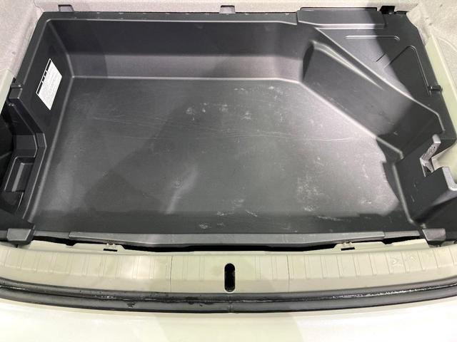 プリウス Ｓ　ＬＥＤエディション　純正ナビ　バックカメラ　ＬＥｄヘッド　オートライト　オートエアコン　禁煙車　ＥＴＣ　ドラレコ　スマートキー　純正革巻きステアリング　Ｂｌｕｅｔｏｏｔｈ再生　電動格納ミラー　ヘッドライトウォッシャー（43枚目）