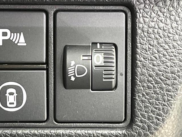 ヴェゼル Ｇ　純正９型ナビ　バックカメラ　アダプティブクルーズ　ワイヤレス充電　ホンダセンシング　ＬＥＤヘッド＆フォグ　オートハイビーム　オートエアコン　純正１６インチアルミ　スマートキー　ＥＴＣ　ドラレコ（40枚目）