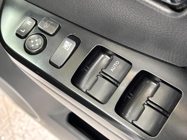 ワゴンＲスティングレー Ｔ　オートエアコン　スマートキー　ＨＩＤヘッド　オートライト　純正１５インチアルミ　電動格納ミラー　パドルシフト　ＥＴＣ（31枚目）