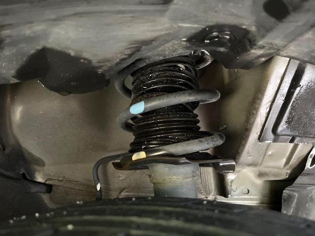 ノート Ｘ　ＤＩＧ－Ｓ　ディスプレイオーディオ　エアコン　アイドリングストップ　電動格納ミラー　プライバシーガラス　ヘッドライトレベライザー　スマートキー　ＥＴＣ　ＣＤ／ＤＶＤ再生（20枚目）