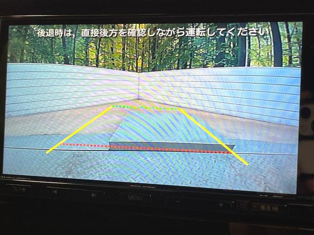 スイフト ＸＧ　ＳＤナビ　バックカメラ　セーフティサポート　ブラインドスポットモニター　レーダークルーズ　シートヒーター　ＬＥＤヘッド　オートハイビーム　エアコン　クリアランスソナー　スマートキー　ＥＴＣ（4枚目）