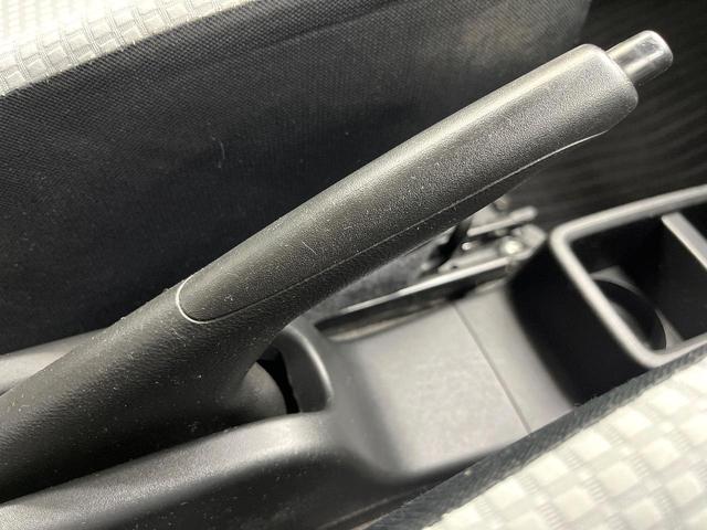 キャロル ＧＬ　シートヒーター　アイドリングストップ　ヘッドライトレベライザー　エアコン　リモコンキー　横滑り防止装置　盗難防止装置（31枚目）