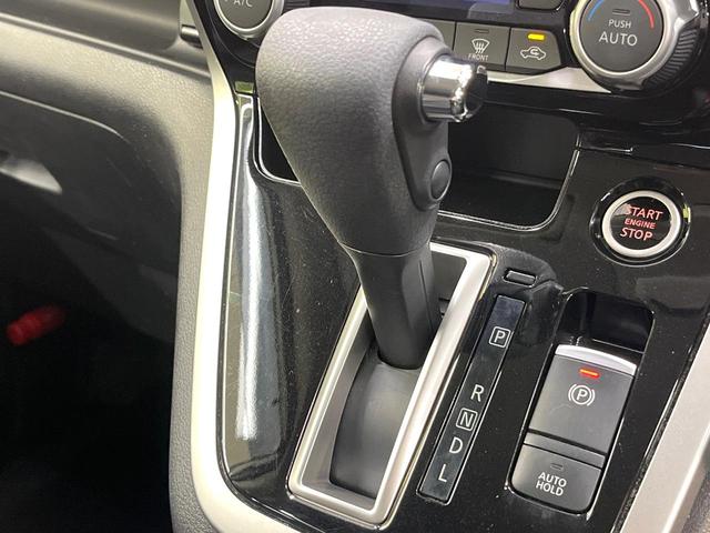 セレナ ハイウェイスター　フリップダウンモニター　エマージェンシーブレーキ　純正８型ナビ　全周囲カメラ　プロパイロット　ハンズフリー機能付両側電動ドア　純正１６インチアルミ　リアオートエアコン　ＬＥＤヘッド　スマートキー（22枚目）