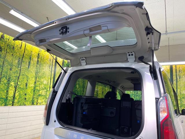 セレナ ハイウェイスター　フリップダウンモニター　エマージェンシーブレーキ　純正８型ナビ　全周囲カメラ　プロパイロット　ハンズフリー機能付両側電動ドア　純正１６インチアルミ　リアオートエアコン　ＬＥＤヘッド　スマートキー（63枚目）