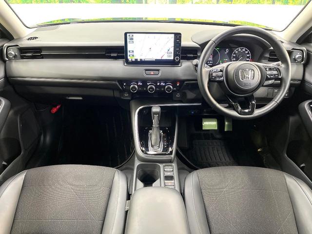 ヴェゼル ｅ：ＨＥＶ　Ｚ　純正９型ナビ　バックカメラ　フルセグ　電動リアゲート　ブラインドスポットモニター　シートヒーター　ステアリングヒーター　ホンダセンシング　アダプティブクルーズ　　ＬＥＤヘッド＆フォグ　オートハイビーム（2枚目）